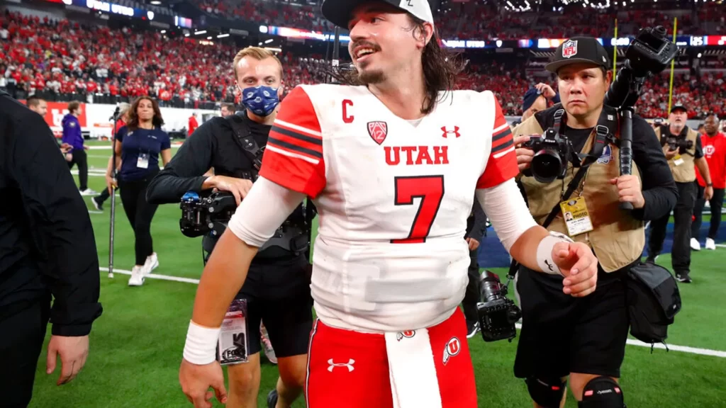 Utah Utes QB Cam RIsing.