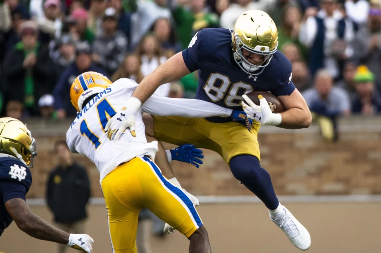 Notre Dame tight end Mitchell Evans.