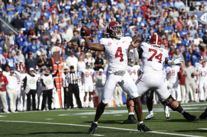 Alabama quarterback Jalen Milroe.